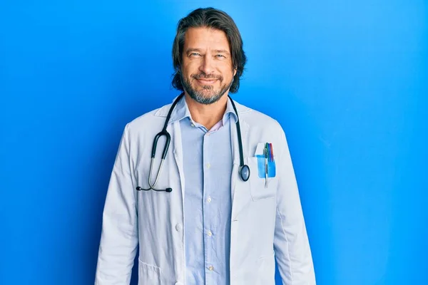 Middle Age Handsome Man Wearing Doctor Uniform Stethoscope Happy Cool — Stock Photo, Image