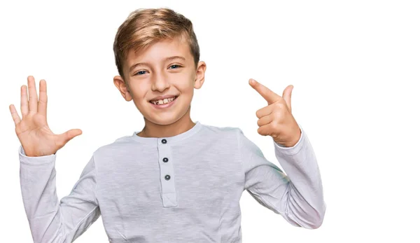 Little Caucasian Boy Kid Wearing Casual Clothes Showing Pointing Fingers — Stock Photo, Image