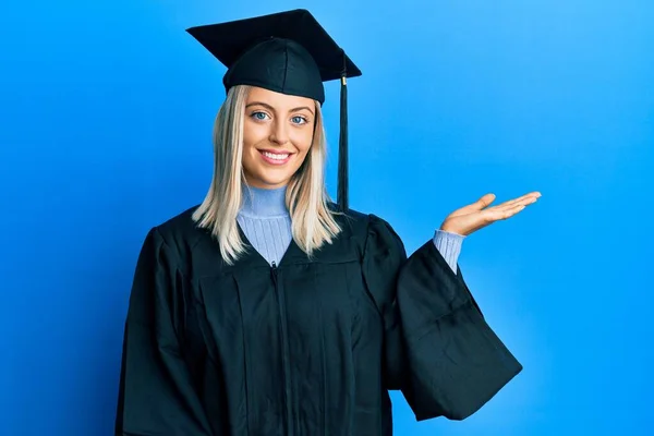 Beautiful Blonde Woman Wearing Graduation Cap Ceremony Robe Smiling Cheerful — Stock Photo, Image