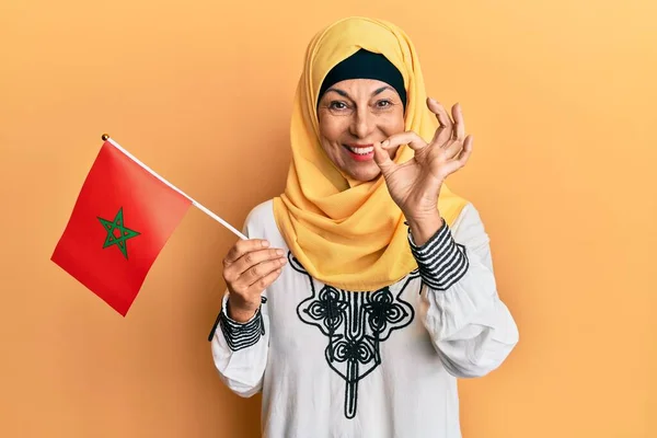 Middle Age Hispanic Woman Wearing Hijab Holding Morocco Flag Doing — Stock Photo, Image