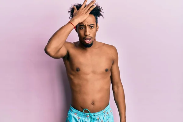 Young African American Man Beard Wearing Swimsuit Surprised Hand Head — ストック写真