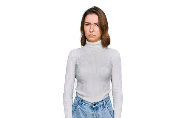 Mladá Běloška Oblečená Skepticky Nervózně Kvůli Problému Mračí Negativní Osoba — Stock fotografie