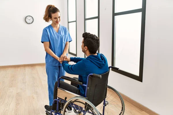 Young Disabled Man Physiotherapist Smiling Happy Shaking Hands Clinic — ストック写真