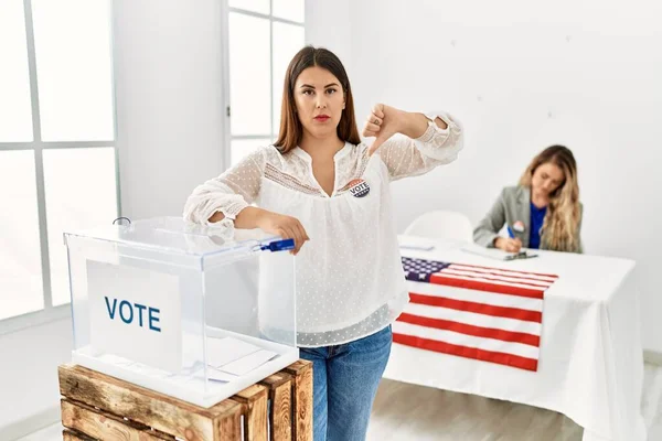 Young Brunette Woman Voting Putting Envelop Ballot Box Angry Face — Stock Photo, Image