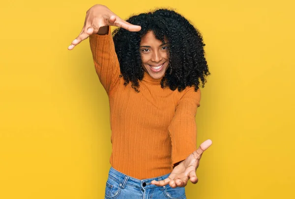 Young African American Girl Wearing Casual Clothes Looking Camera Smiling — Stock Photo, Image