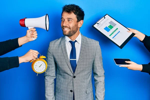 Stilig Man Affärer Med Skägg Arbetar Kontoret Stressas Ser Till — Stockfoto