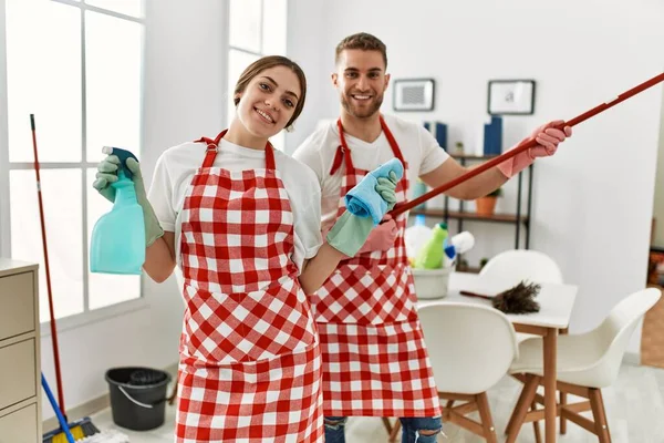 Young Caucasian Couple Cleaning Using Mop Guitar Home — Stock Photo, Image