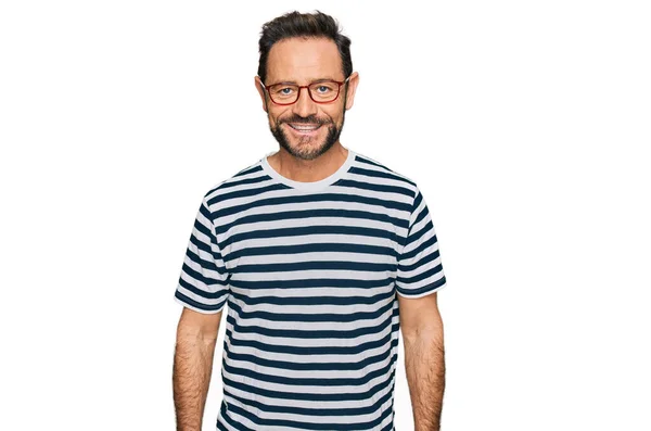 Middle Age Man Wearing Casual Clothes Glasses Happy Cool Smile — Stock Photo, Image