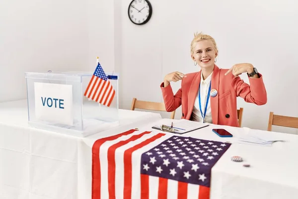 Beautiful Caucasian Woman Working Political Campaign Looking Confident Smile Face — Stock Photo, Image