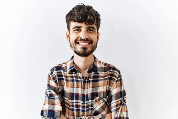 Hombre Hispano Con Barba Pie Sobre Fondo Aislado Rostro Feliz —  Fotos de Stock
