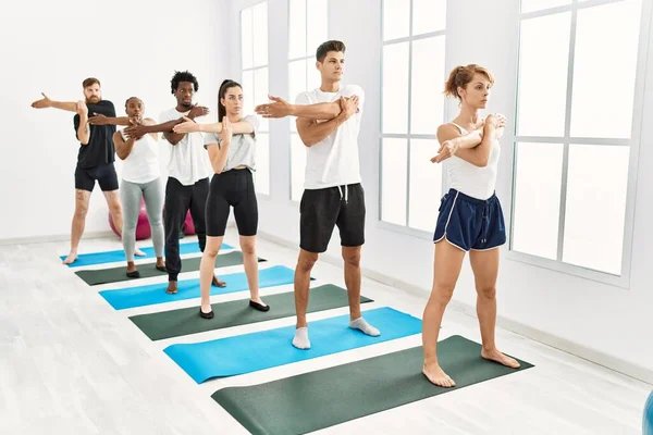 Group Young People Concentrate Stretching Sport Center — Stock Photo, Image