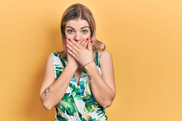 Beautiful Caucasian Woman Wearing Summer Dress Shocked Covering Mouth Hands — Stock Photo, Image
