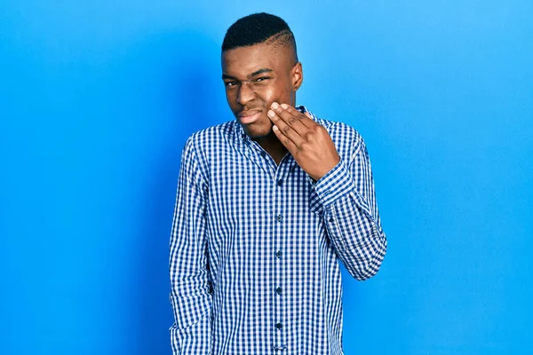 Young African American Man Wearing Casual Clothes Touching Mouth Hand — Stock Photo, Image