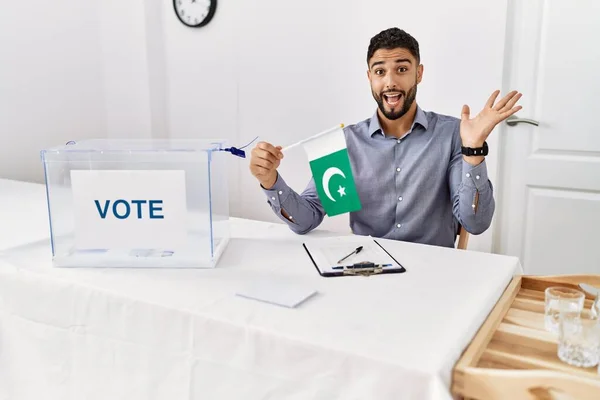 Young Handsome Man Beard Political Campaign Election Holding Pakistan Flag — Stock Photo, Image