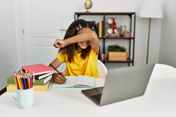 Young African American Girl Doing Homework Home Smiling Cheerful Playing — Stockfoto