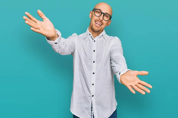 Uomo Calvo Con Barba Che Indossa Camicia Lavoro Occhiali Che — Foto Stock