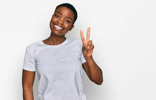 Young African American Woman Wearing Casual White Shirt Smiling Happy — Stockfoto