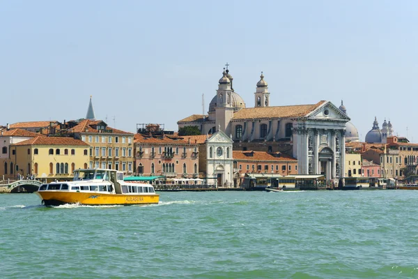 Fondamenta delle zattere v Benátkách, Itálie — Stock fotografie