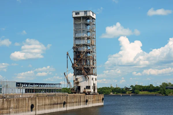 Alexandra quai, alter hafen von montreal in kanada — Stockfoto