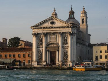 Venize Merkezi mimari.