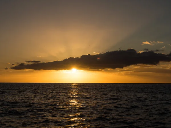 Sunset above the Atlantic ocean — Stock Photo, Image