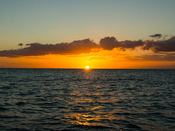 Sunset above the Atlantic ocean — Stock Photo, Image