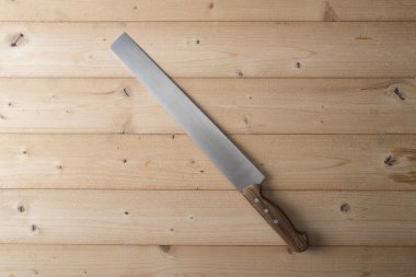 Tahta zemin üzerinde bıçak
