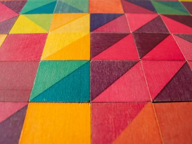 renkli ahşap küpler bir doku oluşturuyor - yakın çekim