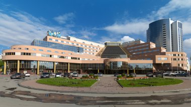 Dünya Ticaret Merkezi ve Atrium Palas Hotel, Yekaterinburg