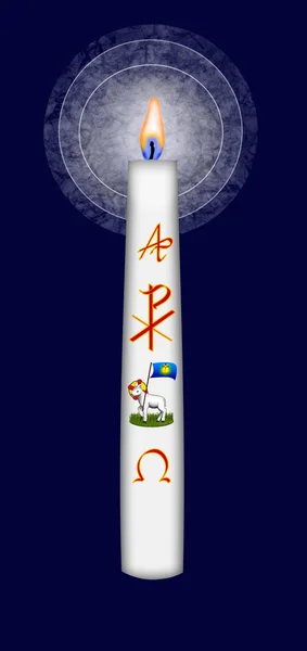 Vela de Pascua con Cristo monograma y símbolo de cordero de Dioses — Foto de Stock