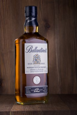 Balentınne'nın viski şişesi