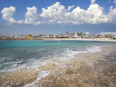 Nissi beach Kıbrıs 