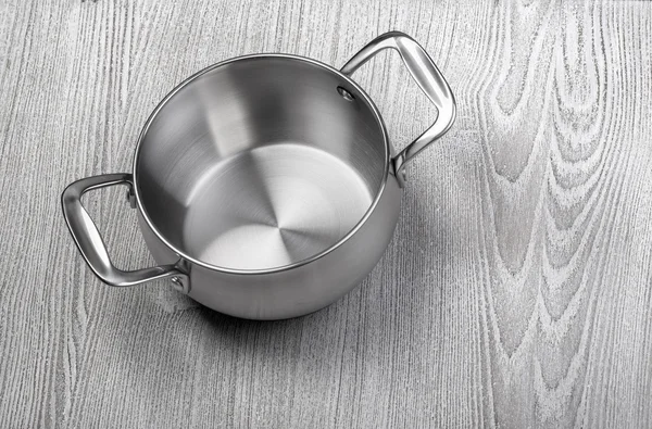 boş tencereye rustik ahşap üzerinde