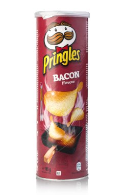  Pringles orijinal patates cipsi.