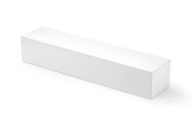 Beyaz karton kutu beyaz arka planda izole edilmiş. Bir yerleşim koleksiyonu paketlemek için şablon. Kırpma yolları etkin.