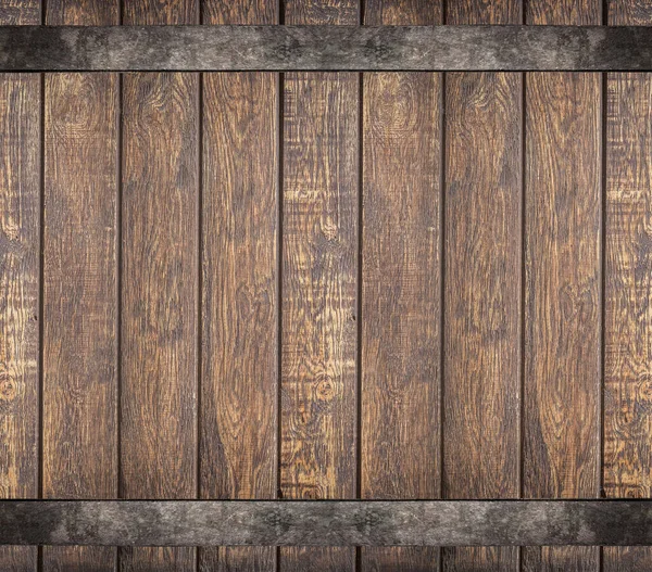 金属さびストラップテンプレートの背景を持つ木製のバレル — ストック写真