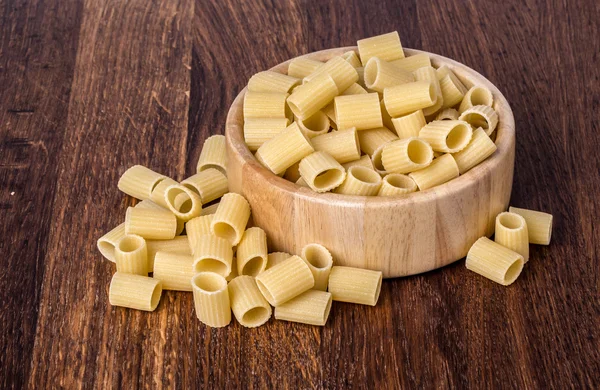 Italienische Pasta mezze — Stockfoto