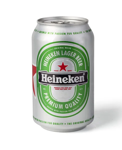 Heineken lata de cerveza — Foto de Stock