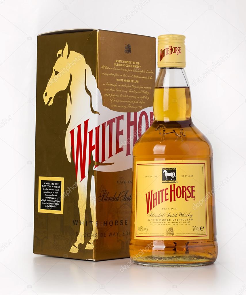 Foto: whisky cavalo branco | Whisky de caballo blanco — Foto editorial