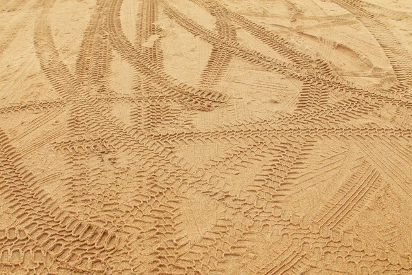 Kumda tekerlek izleri — Stok fotoğraf