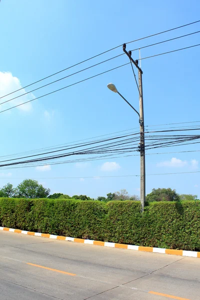 Strada e lampada vuote — Foto Stock