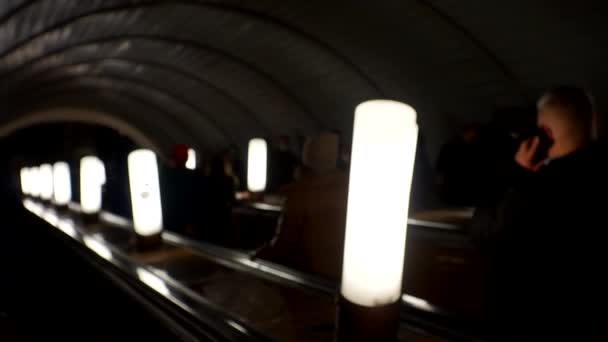 Underground metro concept. Unrecognizable people in the subway ride the escalator. Crowd of people blurred lifestyle video — Stock Video