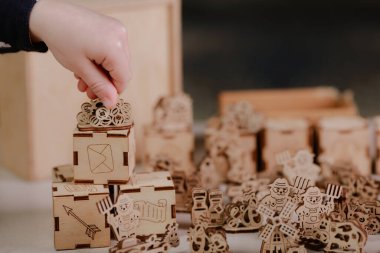 Çocuklar için ahşap yapı seti