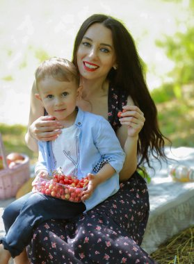 Aile tatili, mini piknik.