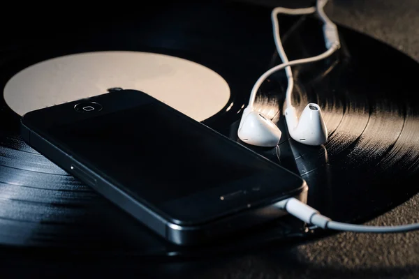vinil, kulaklık, telefon çalar