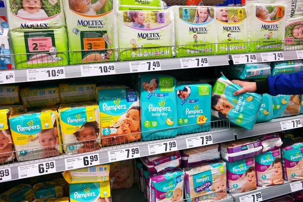 Diaper packings in Supermarket — Stock Photo, Image