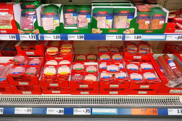 Germany August 2016 Charcuterie Prepared Meat Products Refrigerated Section Lidl — Zdjęcie stockowe