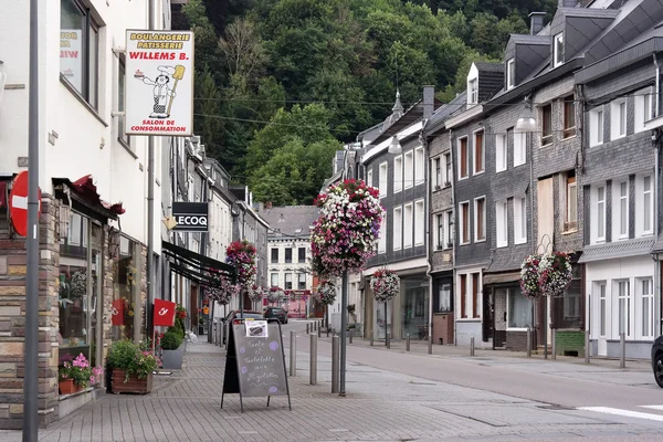 Fassaden aus Schieferziegeln — Stockfoto