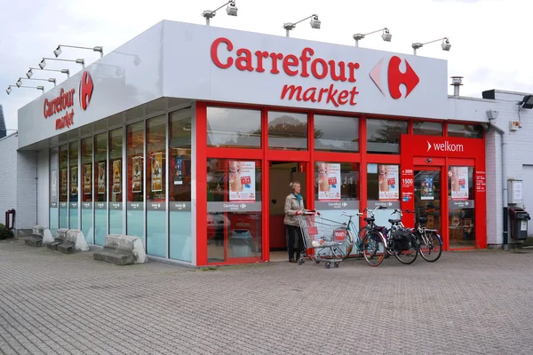 Mercado de Carrefour en Bélgica — Foto de Stock