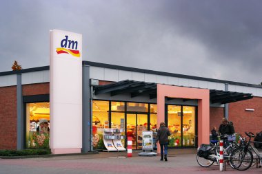 DM-drogerie markt mağaza
